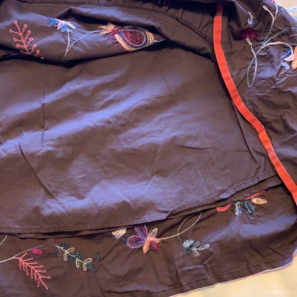 Midi embroidered skirt - Picture 14 of 14